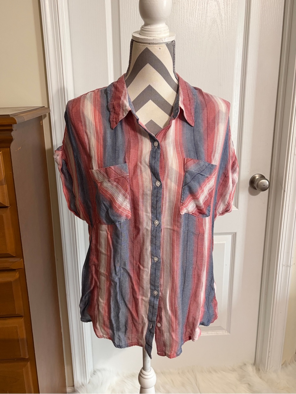 Como Vintage Size Large Button Down